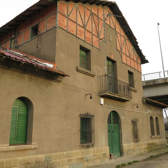 Edifici de l'estació transformadora del ferrocarril