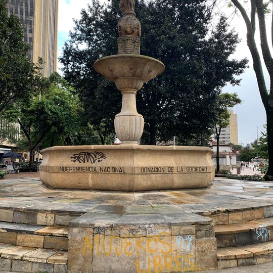 Monumento al Mono de la Pila