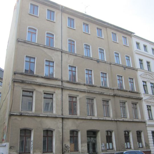 Mietshaus Kapellenstraße 18