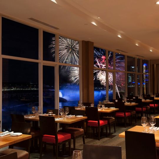 Massimo’s Italian Fallsview Restaurant