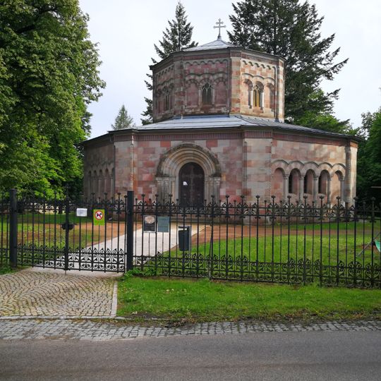 Harrachovská hrobka