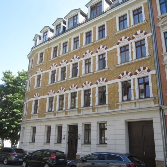 Mietshaus Elsastraße 6
