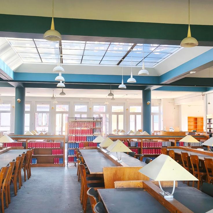 Bibliothèque universitaire Lafayette Lettres, langues et sciences humaines