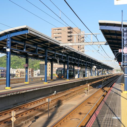 Sakaide Station
