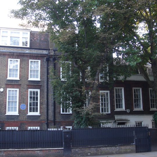 213 and 215 King's Road