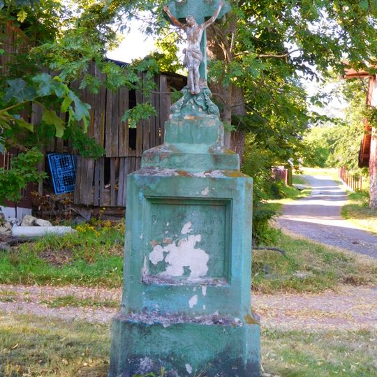Green cross in Valteřice