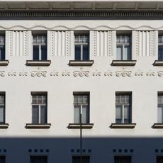 Post- und Telegraphenamt 1100