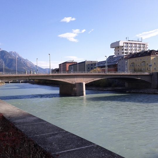 Universitätsbrücke