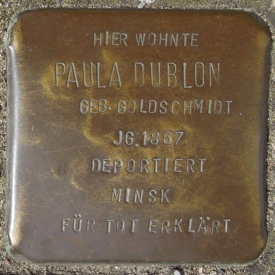 Stolperstein em memória de Paula Dublon