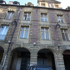 Immeuble, 42 place Ducale