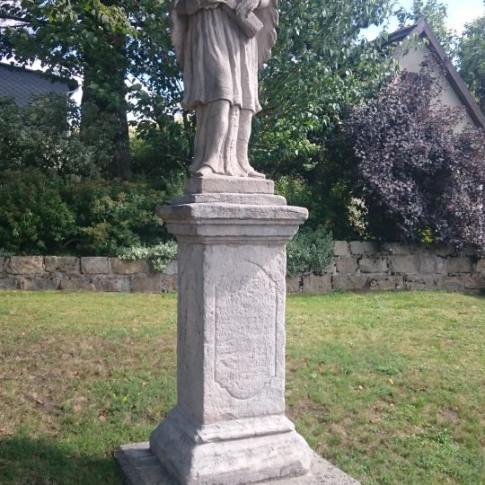Statue