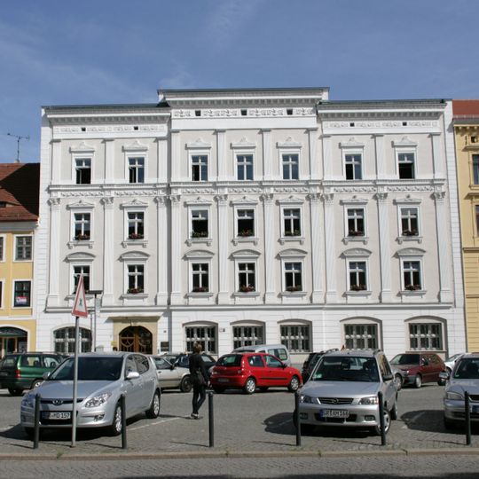Wohnhaus in geschlossener Bebauung Obermarkt 22