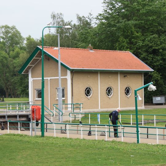 Schotbalkenloods Voorstersluis