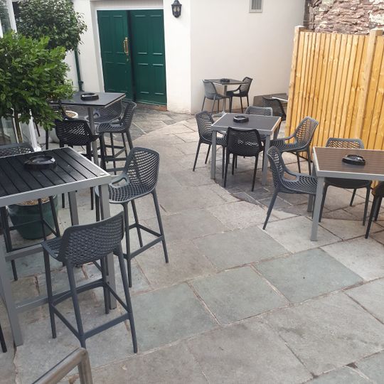 The George Hotel