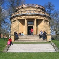 Parrot House at north end of Broad Walk