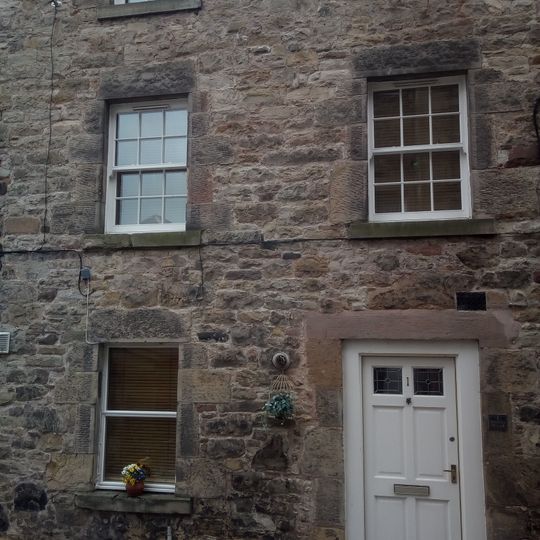 49 High Street 1 Smiths Wynd