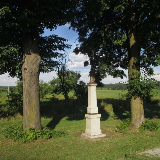 Kříž jihovýchodně od Velkého Boru