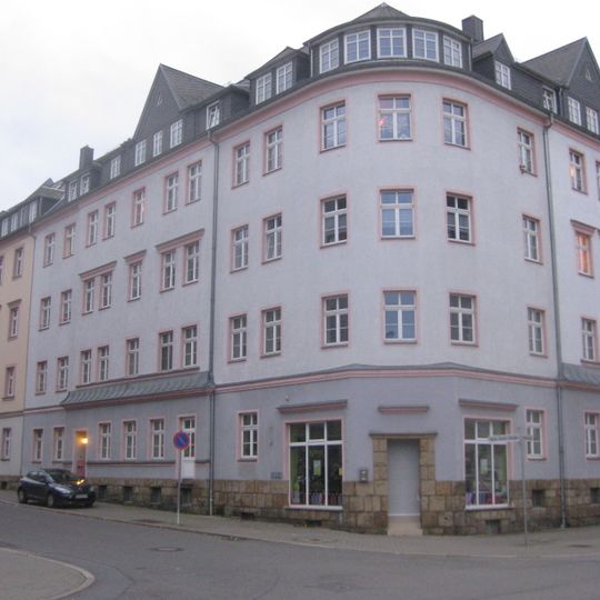 Wohnhausanlage , in Ecklage Hans-Sachs-Straße 32; 34