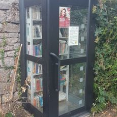 Öffentlicher Bücherschrank