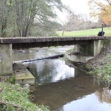 Most přes Svinařský potok na cestě ze Lhotky k samotě Bílý Kámen a Cihelna
