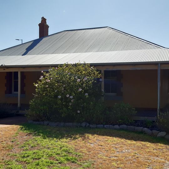 Hymus House and Outbuildings