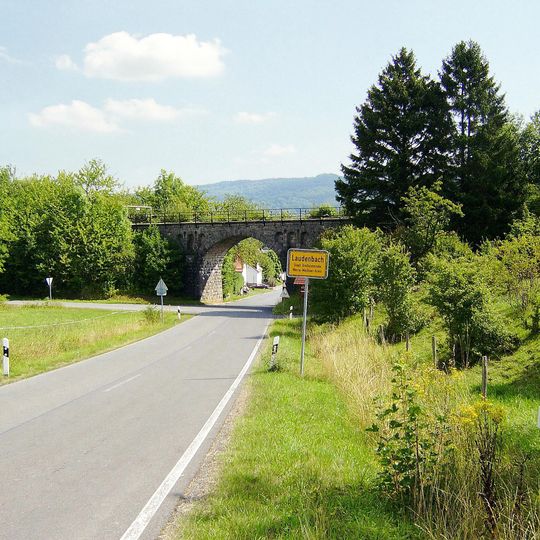 Eisenbahnbrücke