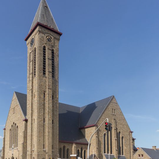 Église Sint-Amandus de Oostrozebeke