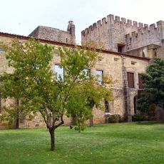 Mosteiro de Flor da Rosa
