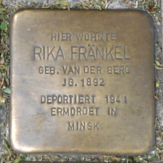 Stolperstein en memoria de Rika Fränkel