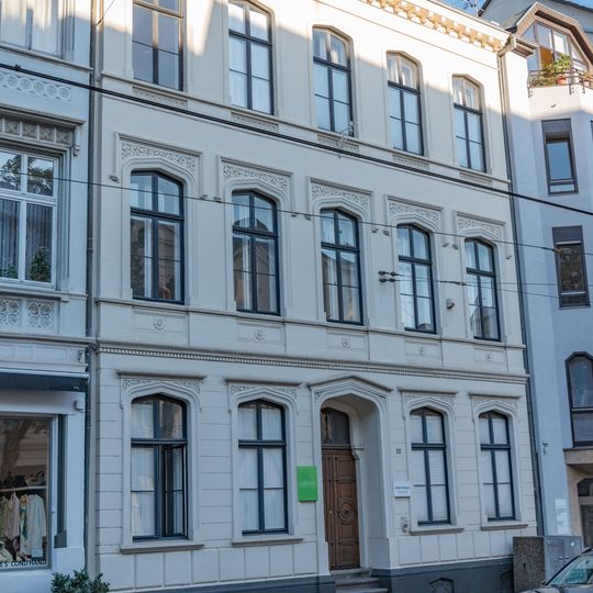 Thomas-Mann-Straße 45