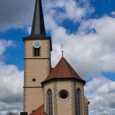 Katholische Pfarrkirche Sankt Georg und Sankt Walburga