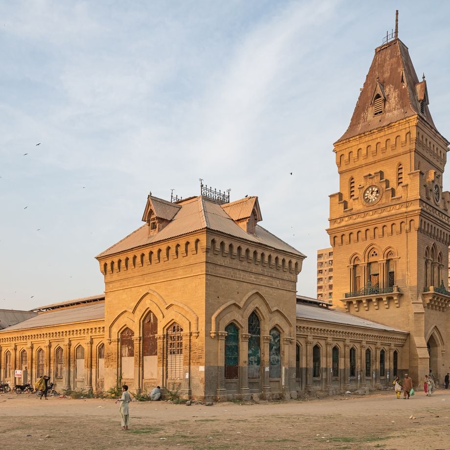 lyari-town-historic-neighborhood-district-in-karachi-pakistan