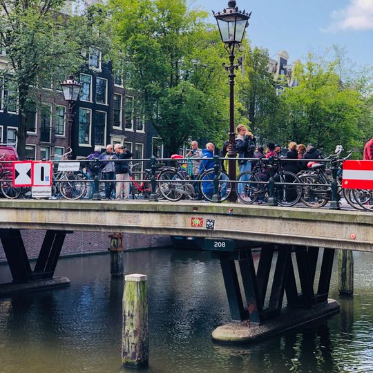 AMS_23