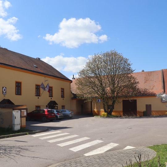 Předzámčí Nové Syrovice