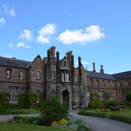 York St John University