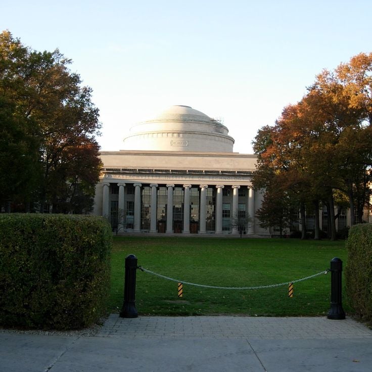 Massachusetts Institute of Technology