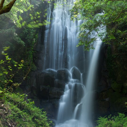 Kuwanoki Falls