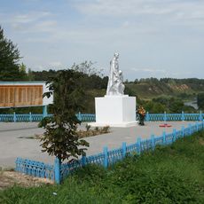 Братская могила советских воинов, погибших в годы Великой Отечественной войны (Чекалин)