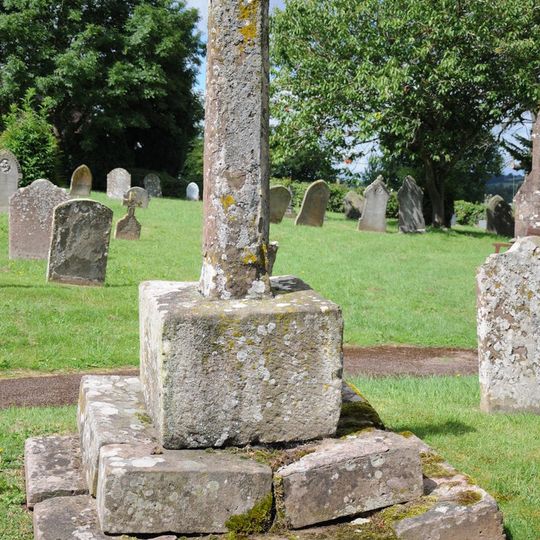 Churchyard cross in St John the Baptist's churchyard