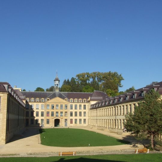 Manufacture royale de draps Le Dijonval