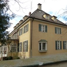 Heinrich-Vogl-Straße 11