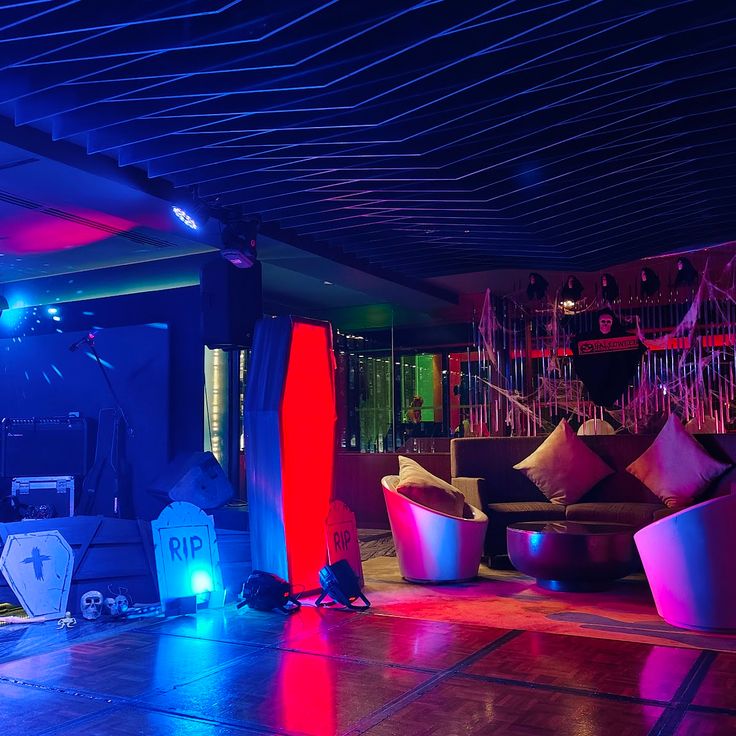 Vus Sky Bar and Lounge