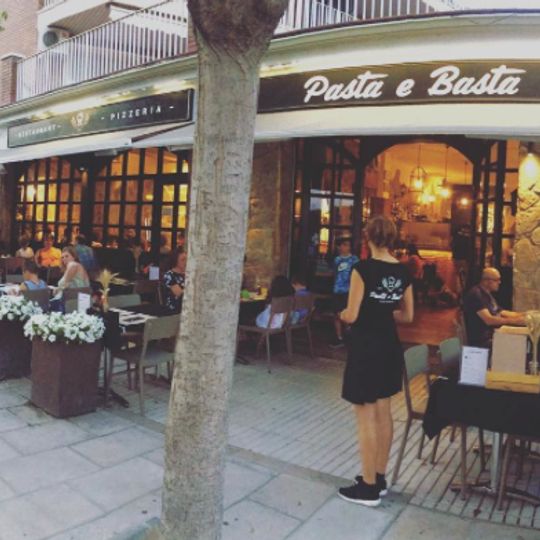 Pizza E Basta Cambrils