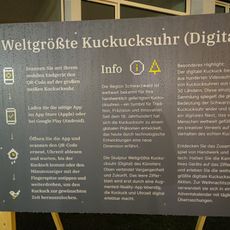 Weltgrößte Kuckucksuhr (digital)