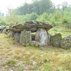 Loch-ar-Ronfl gallery grave