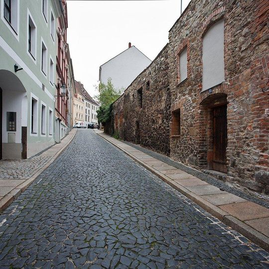 Fassaden von vier Häusern als Brandruinen seit 1726 Kränzelstraße 12, 13, 14, 15