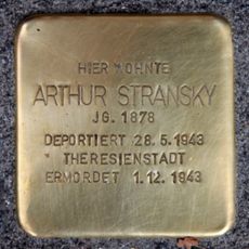 Stolperstein en memoria de Arthur Stransky
