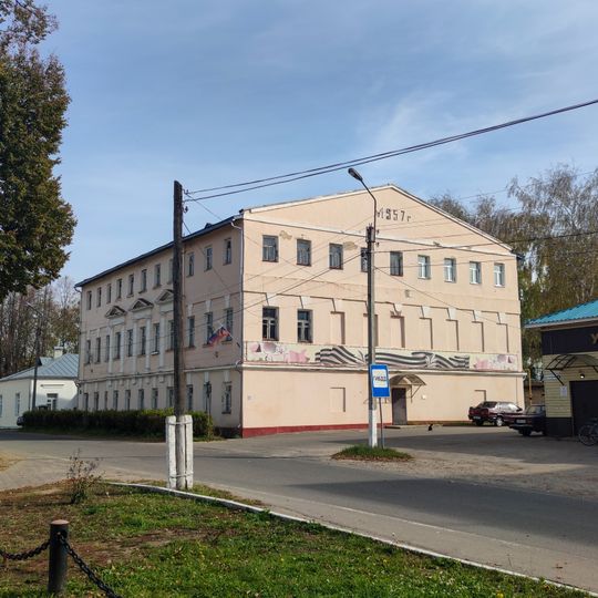 Улица Чкалова 12