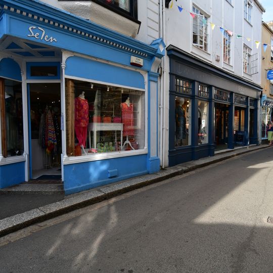 9 And 11, Fore Street