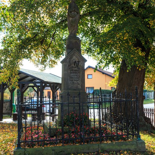 Socha Panny Marie ve Valech